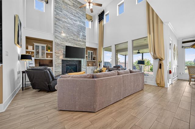 2114 Colonel Fields Drive, Richmond, TX 77469