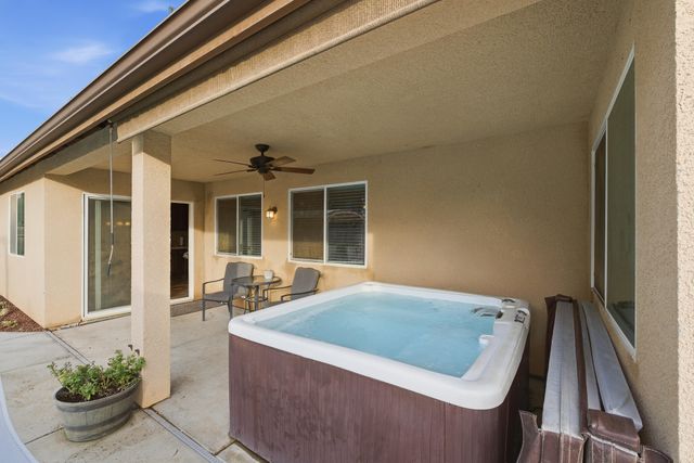 1537 N Irma Street, Visalia, CA 93292