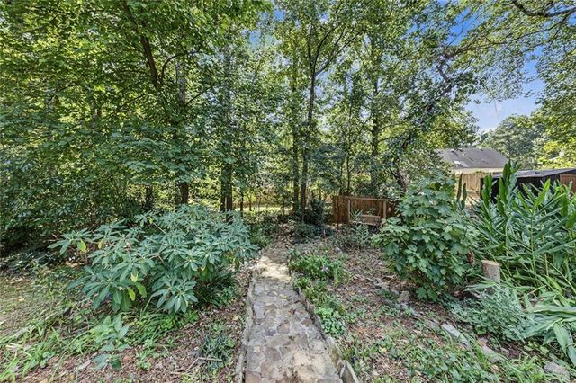 3801 Allyn Drive NW, Kennesaw, GA 30152