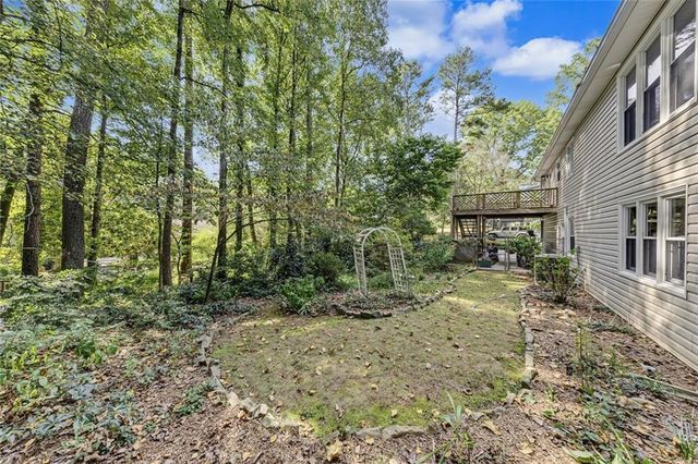 3801 Allyn Drive NW, Kennesaw, GA 30152