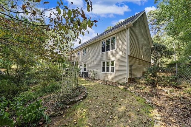 3801 Allyn Drive NW, Kennesaw, GA 30152