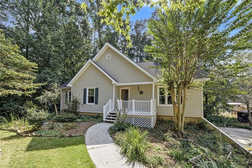 3801 Allyn Drive NW, Kennesaw, GA 30152