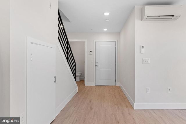 2845 W DIAMOND ST, Philadelphia, PA 19121