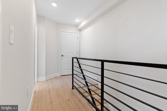 2845 W DIAMOND ST, Philadelphia, PA 19121