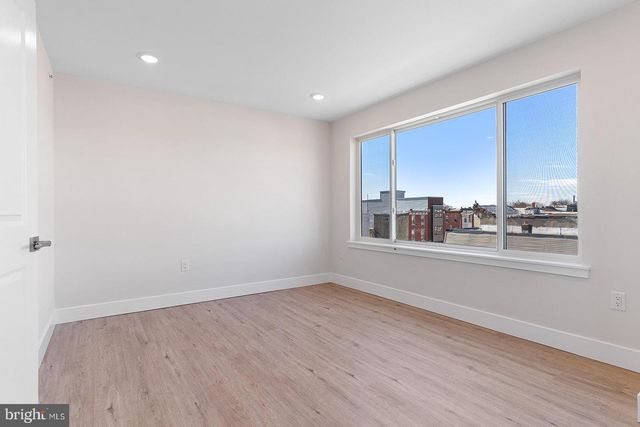 2845 W DIAMOND ST, Philadelphia, PA 19121