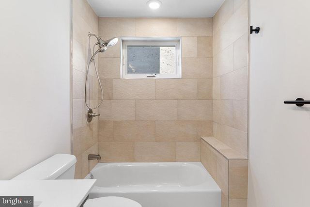2845 W DIAMOND ST, Philadelphia, PA 19121
