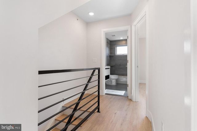 2845 W DIAMOND ST, Philadelphia, PA 19121