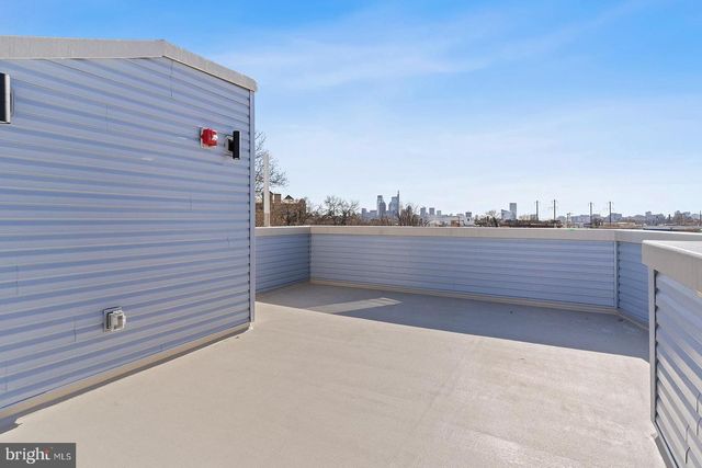 2845 W DIAMOND ST, Philadelphia, PA 19121