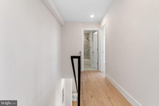 2845 W DIAMOND ST, Philadelphia, PA 19121