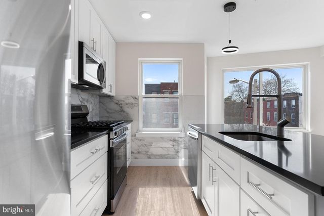 2845 W DIAMOND ST, Philadelphia, PA 19121