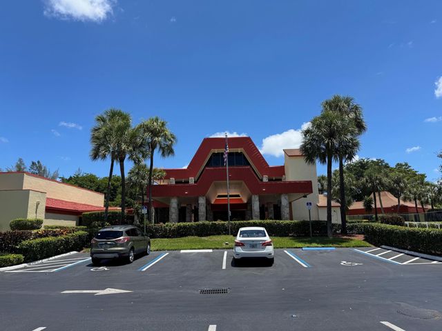3180 HOLIDAY SPRINGS Boulevard 5-309, Coral Springs, FL 33063