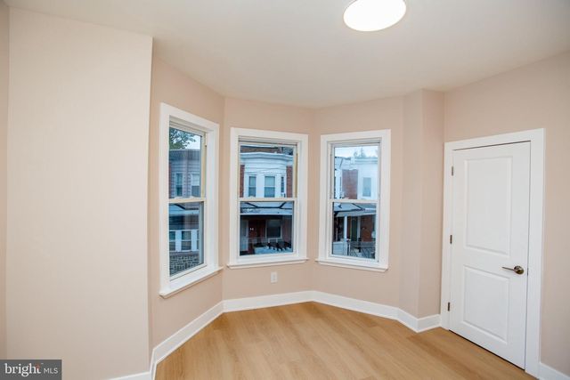 576 E HERMAN ST, Philadelphia, PA 19144