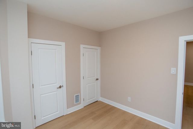 576 E HERMAN ST, Philadelphia, PA 19144