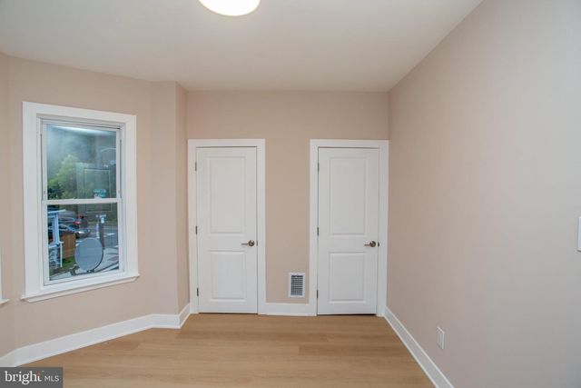 576 E HERMAN ST, Philadelphia, PA 19144