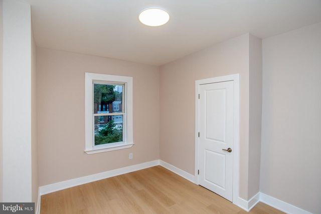 576 E HERMAN ST, Philadelphia, PA 19144