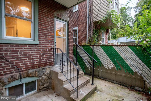 576 E HERMAN ST, Philadelphia, PA 19144