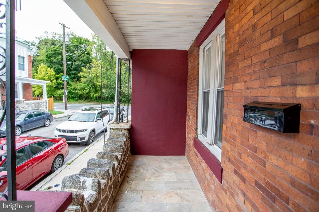 576 E HERMAN ST, PHILADELPHIA, PA 19144 — photo 4