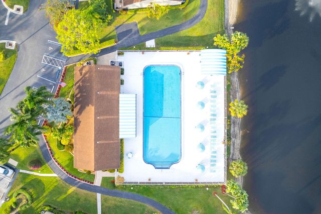 708 Sunny Pine Way A1, Greenacres, FL 33415