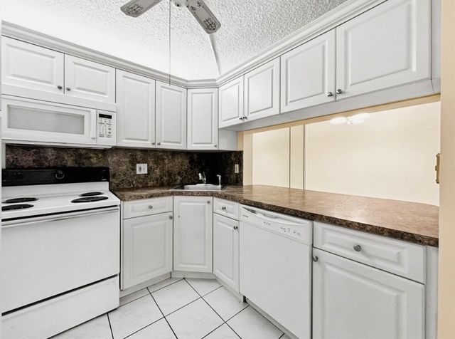 708 Sunny Pine Way A1, Greenacres, FL 33415