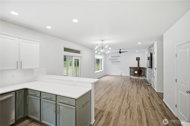 8705 72nd Avenue E, Puyallup, WA 98371