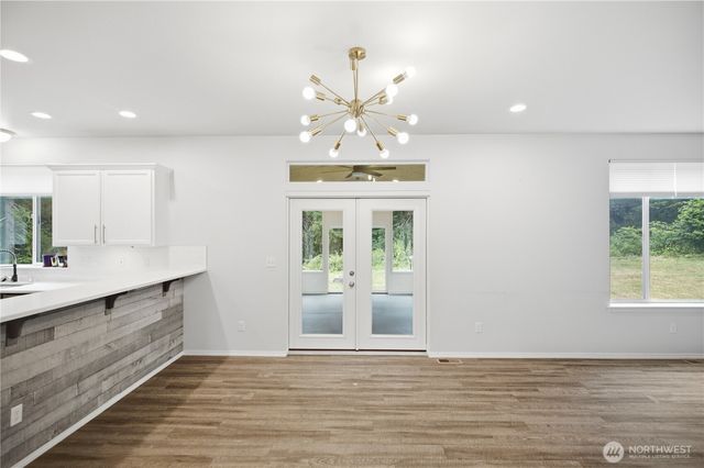 8705 72nd Avenue E, Puyallup, WA 98371