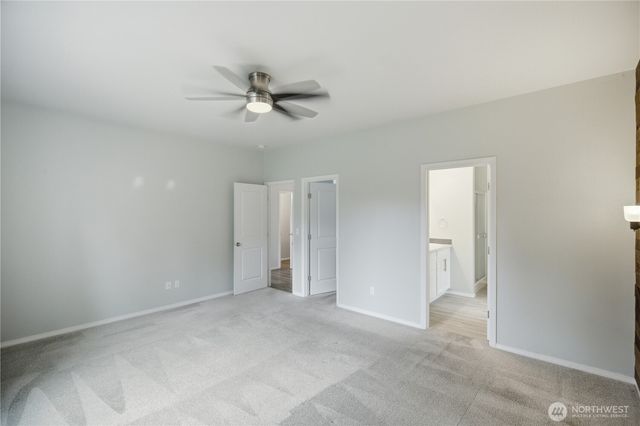8705 72nd Avenue E, Puyallup, WA 98371