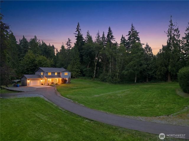 8705 72nd Avenue E, Puyallup, WA 98371