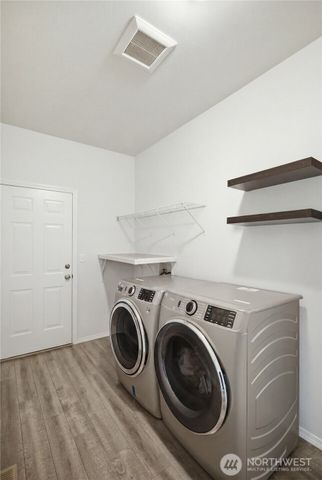8705 72nd Avenue E, Puyallup, WA 98371