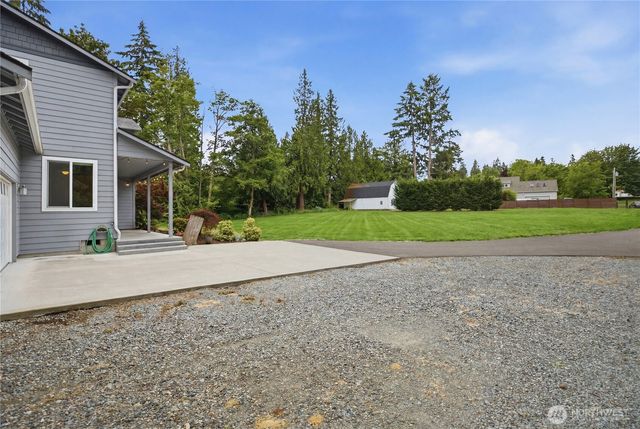 8705 72nd Avenue E, Puyallup, WA 98371