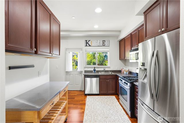 4846 Pointes Drive, Mukilteo, WA 98275