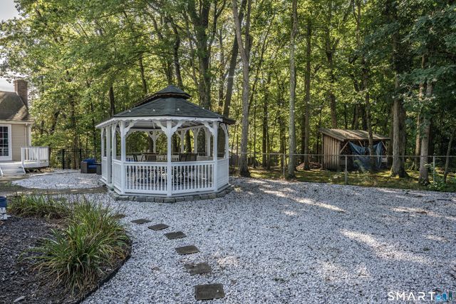 10 Wexford Lane, Cromwell, CT 06416