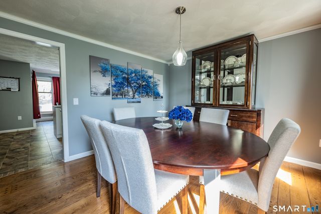 10 Wexford Lane, Cromwell, CT 06416