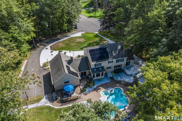 10 Wexford Lane, Cromwell, CT 06416