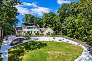 10 Wexford Lane, Cromwell, CT 06416