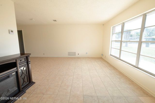 190 MANGO Drive, Palatka, FL 32177