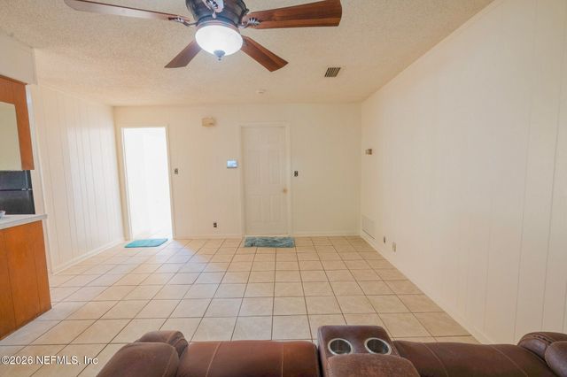 190 MANGO Drive, Palatka, FL 32177