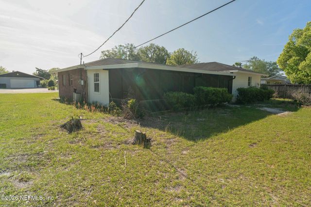 190 MANGO Drive, Palatka, FL 32177