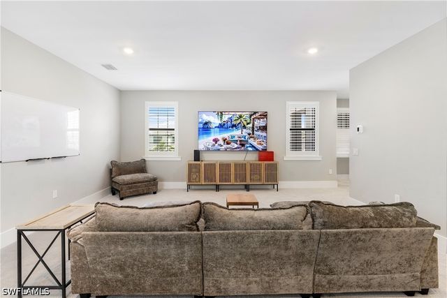 9557 Caymas TER, Naples, FL 34114