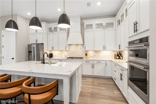 9557 Caymas TER, Naples, FL 34114