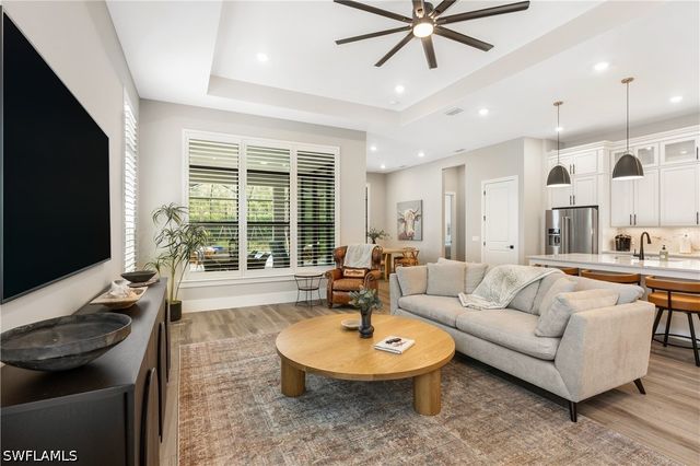9557 Caymas TER, Naples, FL 34114