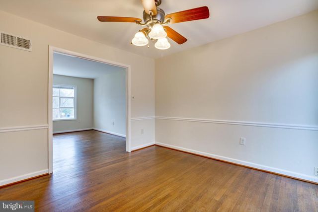 13636 GREENWOOD DR, Woodbridge, VA 22193