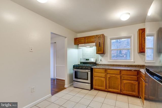 13636 GREENWOOD DR, Woodbridge, VA 22193