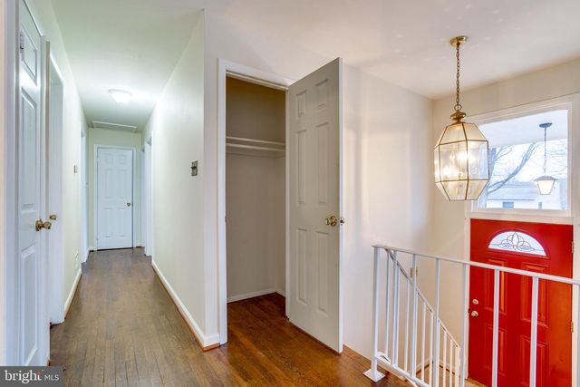 13636 GREENWOOD DR, Woodbridge, VA 22193