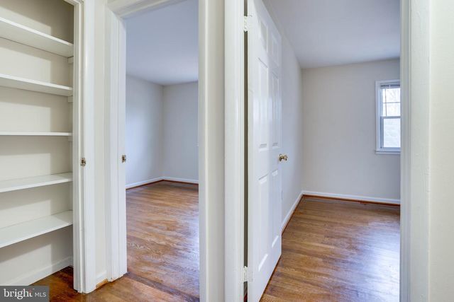 13636 GREENWOOD DR, Woodbridge, VA 22193