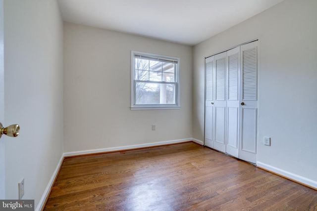 13636 GREENWOOD DR, Woodbridge, VA 22193