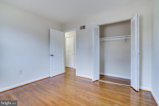 13636 GREENWOOD DR, Woodbridge, VA 22193