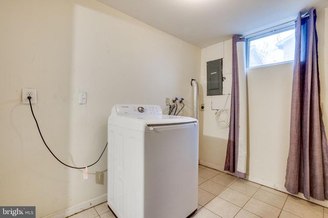 13636 GREENWOOD DR, Woodbridge, VA 22193