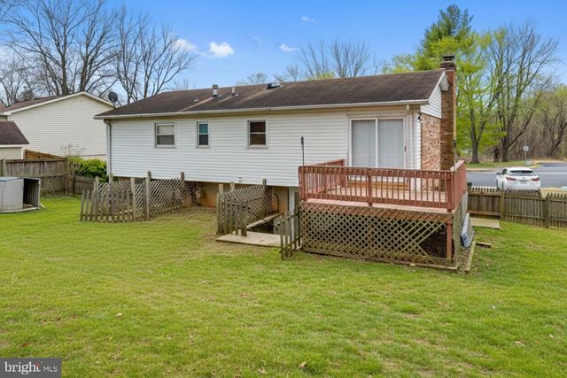 13636 GREENWOOD DR, Woodbridge, VA 22193