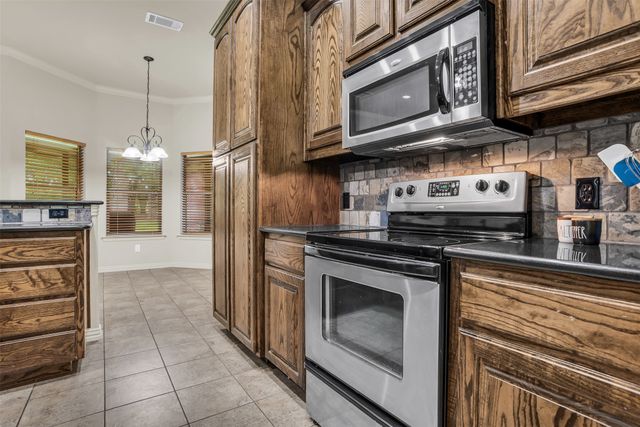 132 Nicole Lane, Weatherford, TX 76087
