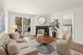 12740 NE 10th Place #E302, Bellevue, WA 98005